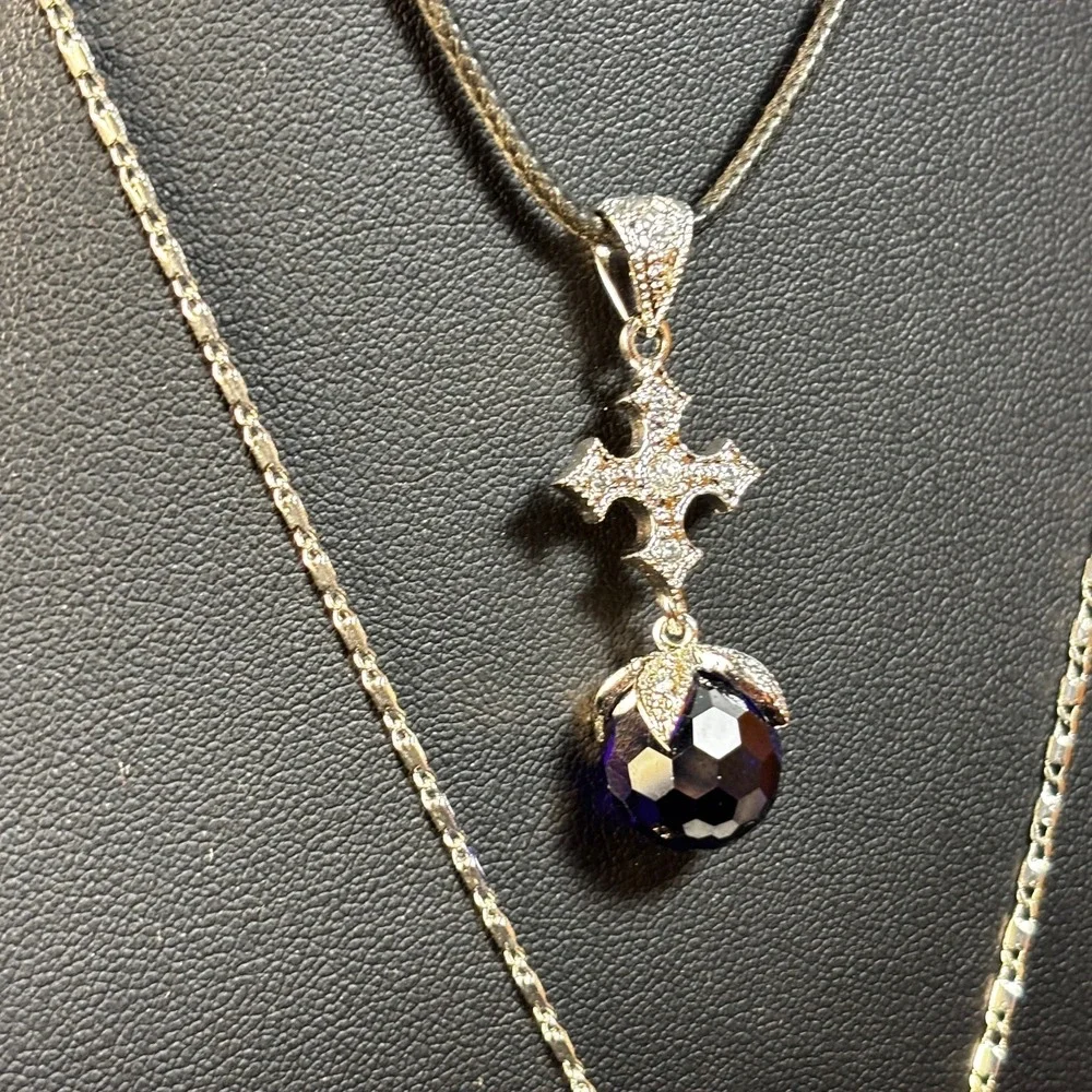 Pendant Necklaces Silver Tone Delicate Goth Purple‎ Cross